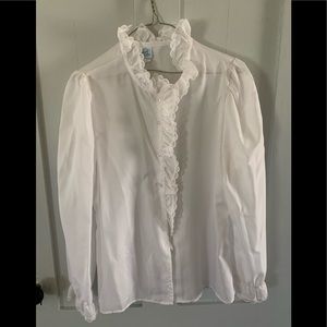 VINTAGE “THE BLOUSE LOOK”